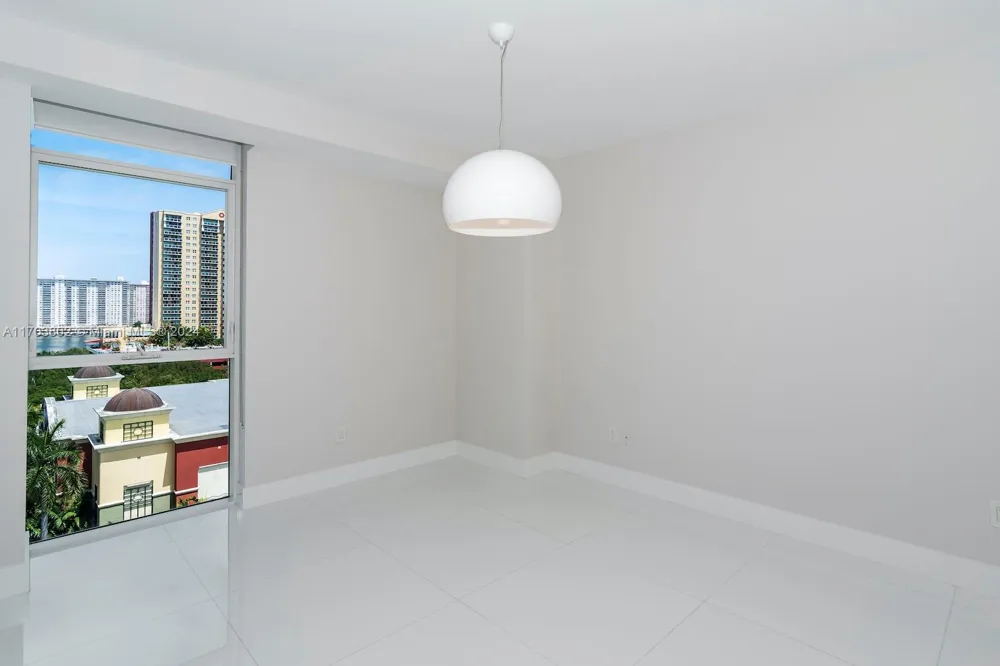 400 Sunny Isles Blvd #919 Sunny Isles Beach, FL 33160