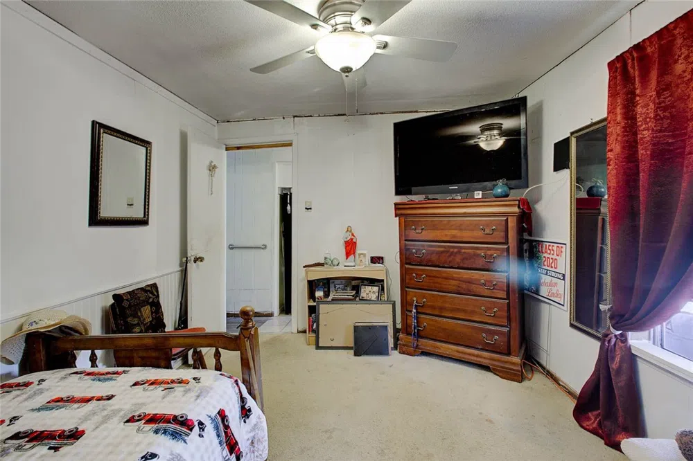 940 Dolores Street Corpus Christi, TX 78405