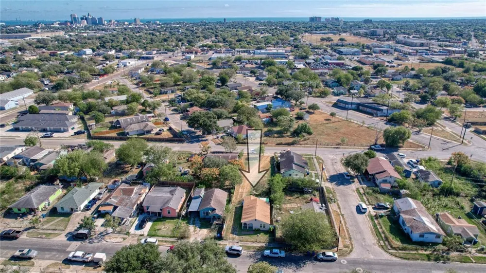 940 Dolores Street Corpus Christi, TX 78405