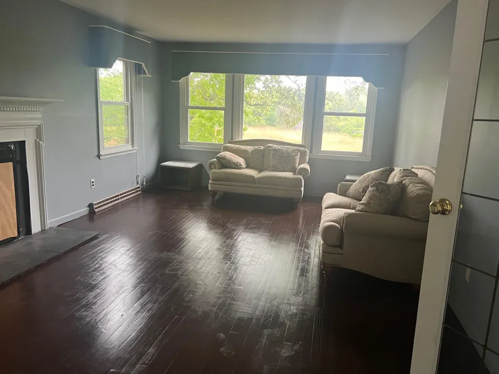 15 Old Field Road Setauket, NY 11733
