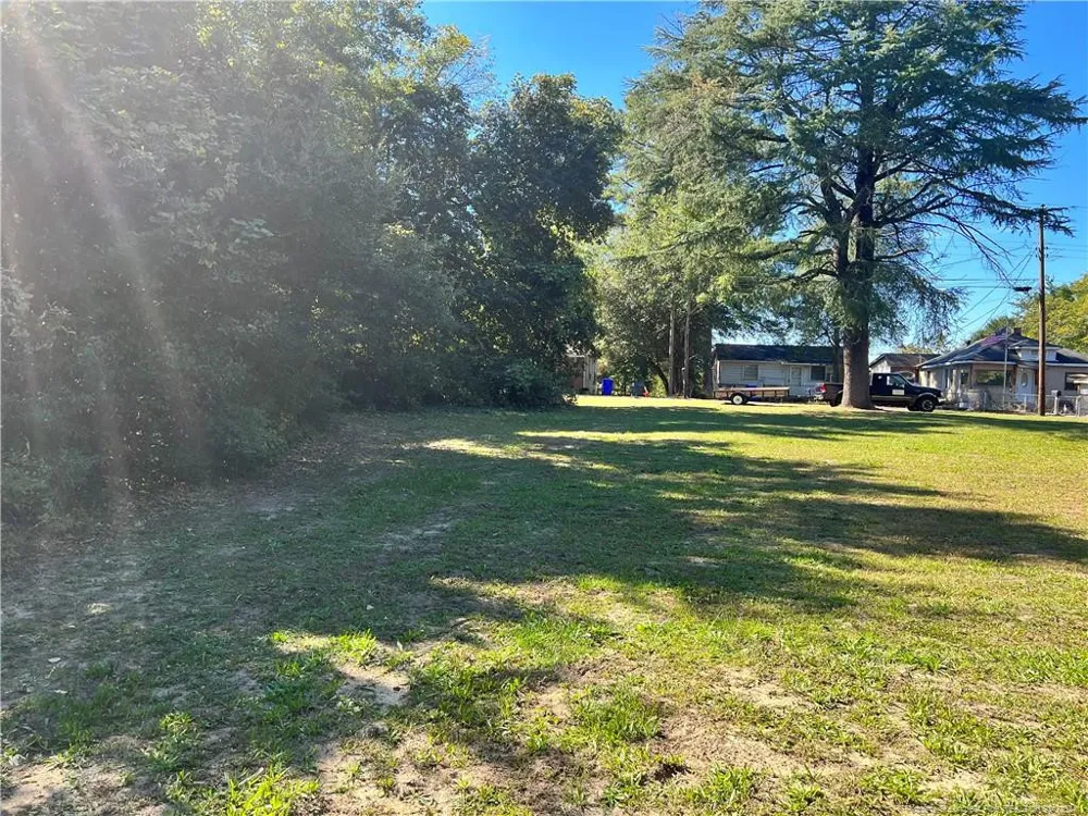 122 1st Street Spring Lake, NC 28390
