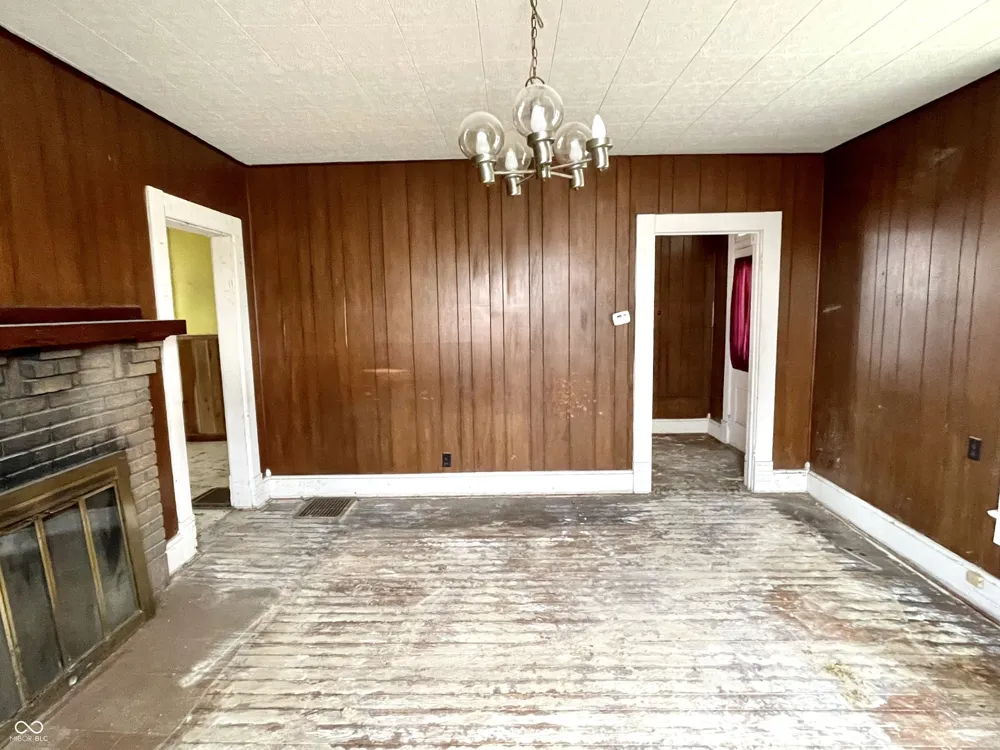 310 S Pleasant Street Edinburgh, IN 46124