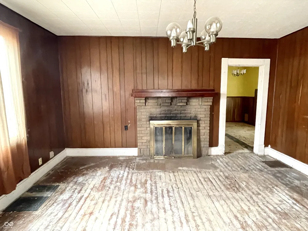 310 S Pleasant Street Edinburgh, IN 46124
