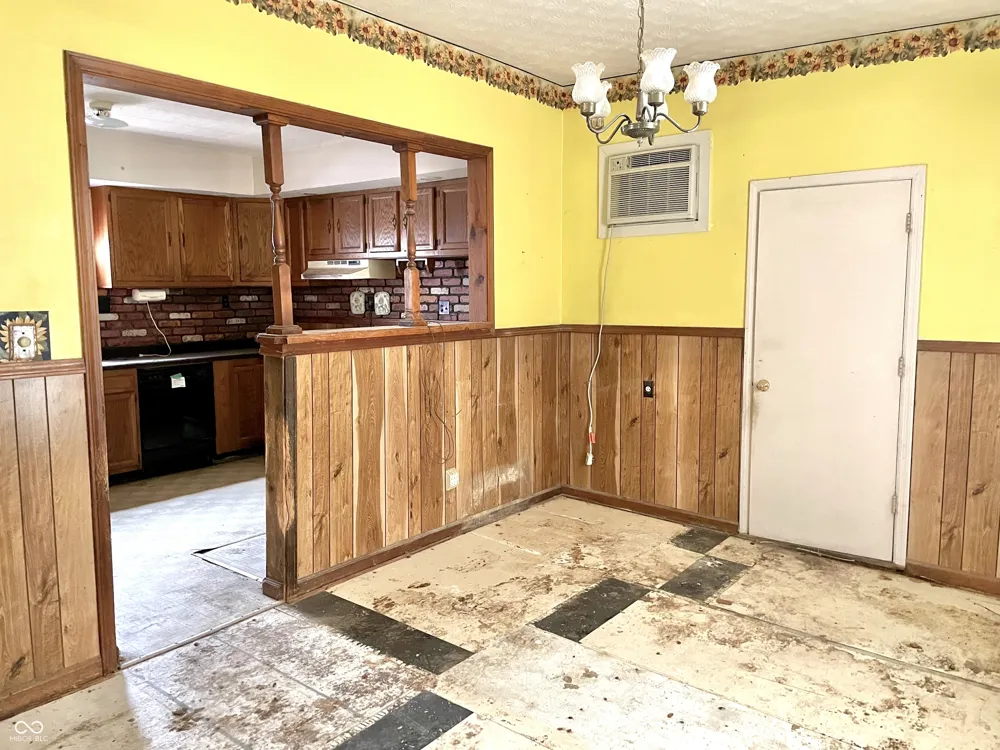 310 S Pleasant Street Edinburgh, IN 46124