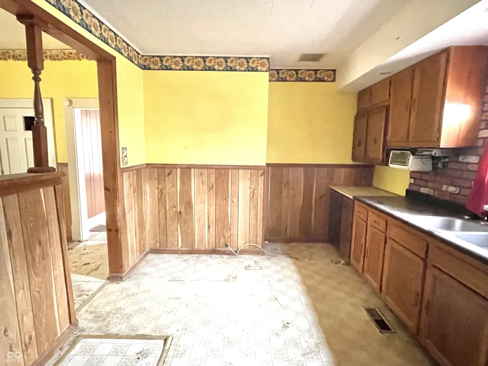 310 S Pleasant Street Edinburgh, IN 46124