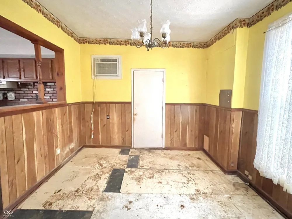 310 S Pleasant Street Edinburgh, IN 46124