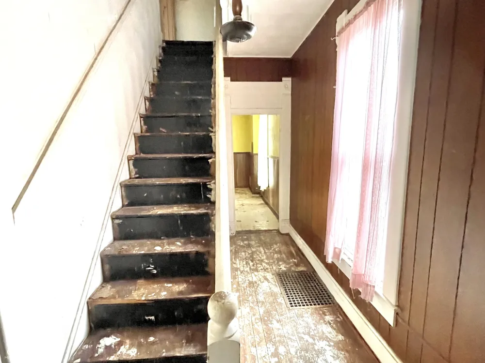 310 S Pleasant Street Edinburgh, IN 46124