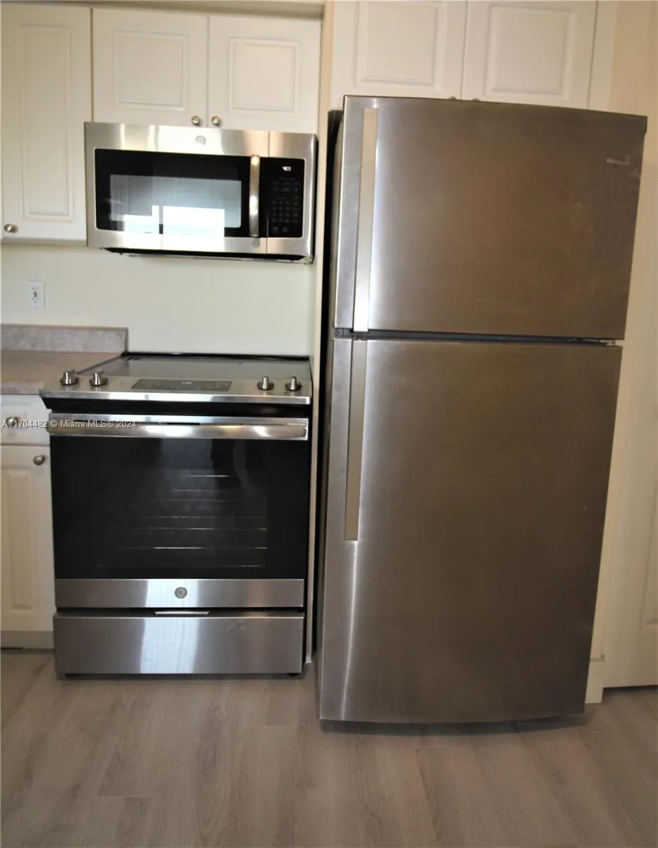17150 Bay Rd #2612 Sunny Isles Beach, FL 33160