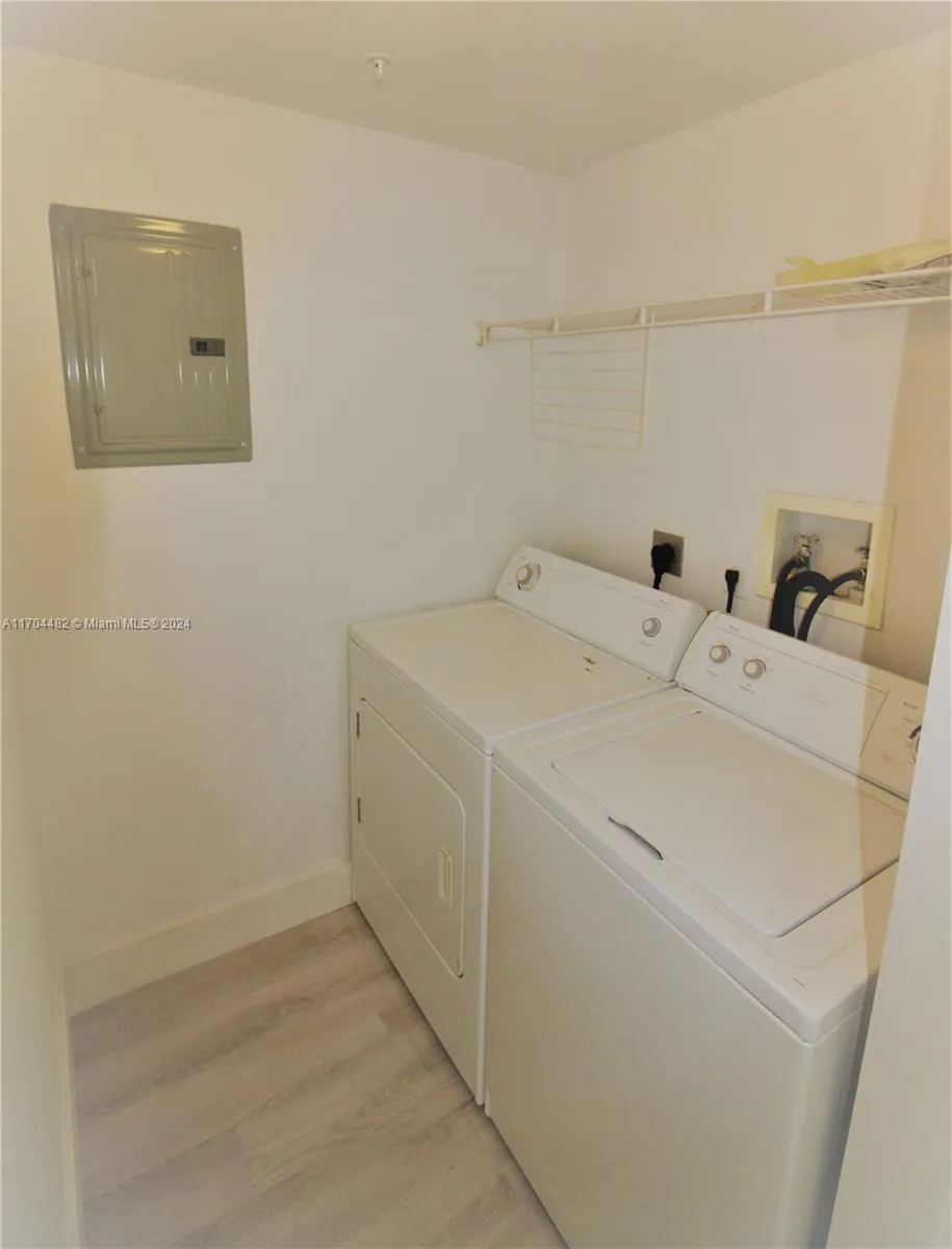17150 Bay Rd #2612 Sunny Isles Beach, FL 33160