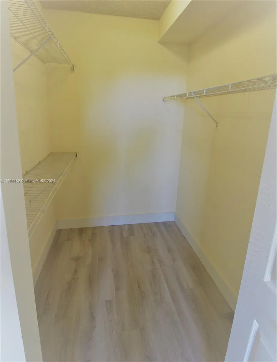 17150 Bay Rd #2612 Sunny Isles Beach, FL 33160