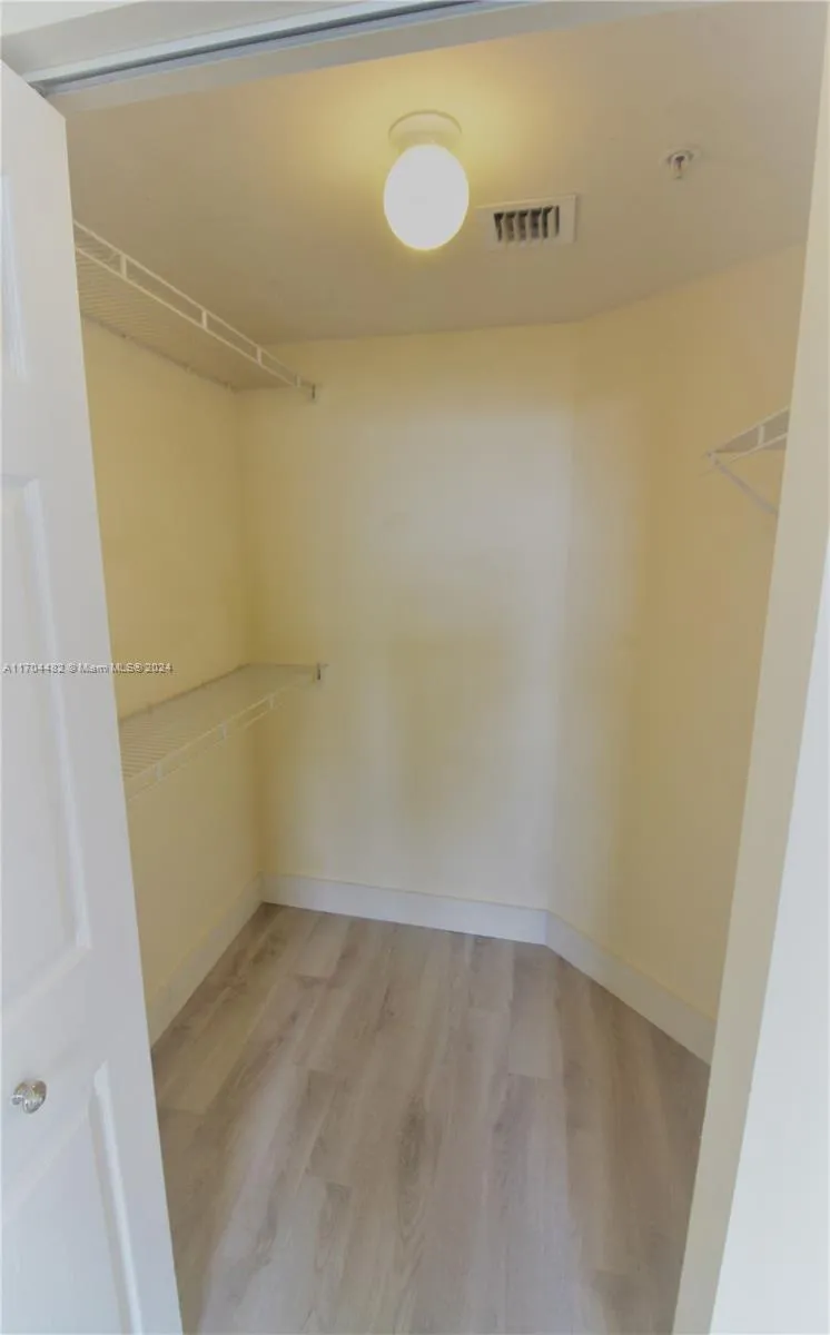 17150 Bay Rd #2612 Sunny Isles Beach, FL 33160