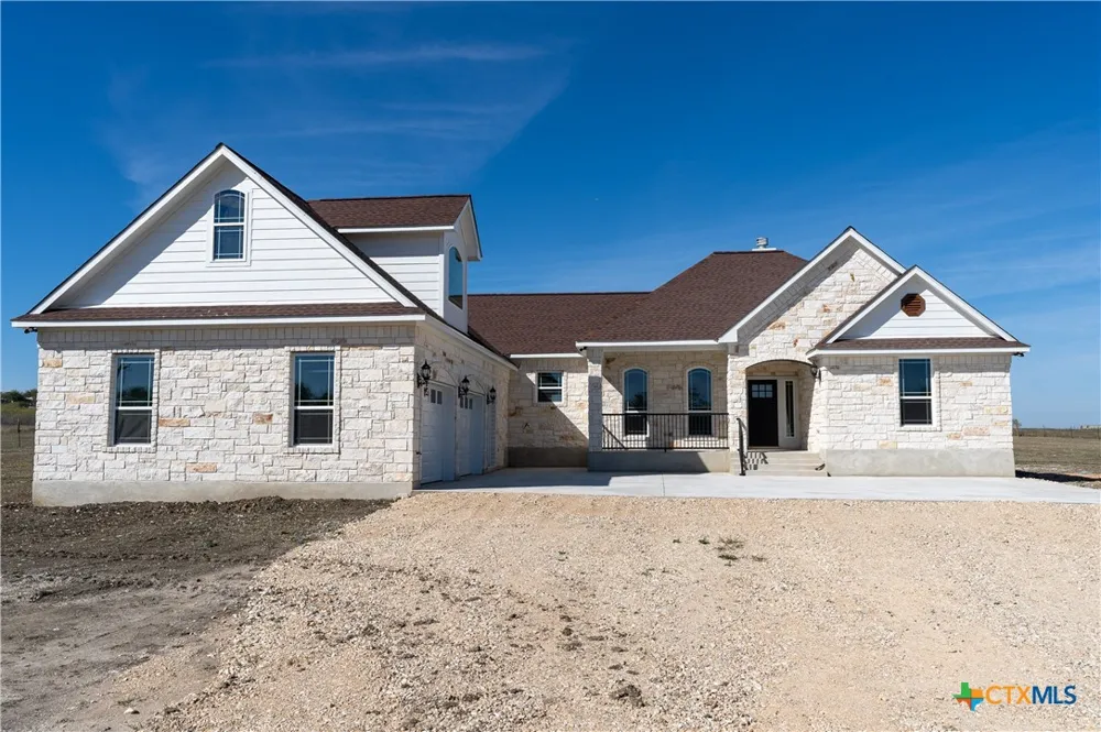 1000 Black Ankle Road Lockhart, TX 78644