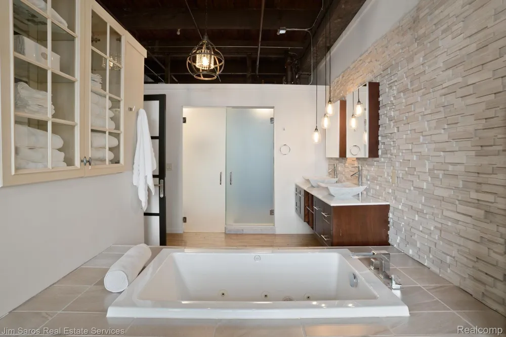 1535 6TH STREET #6 Detroit City, MI 48226