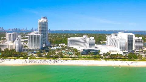 4391 Collins Ave #1501/1502