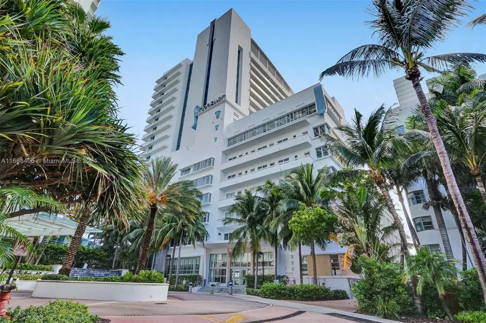 4391 Collins Ave #1501/1502 Miami Beach, FL 33140