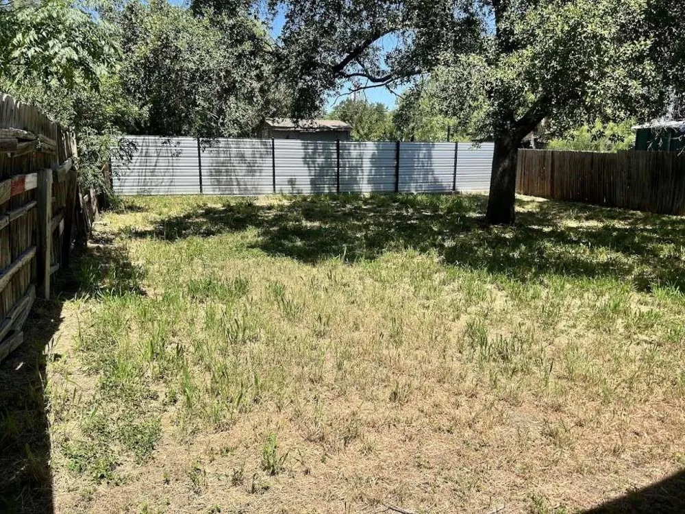 1443 Saenz San Antonio, TX 78214