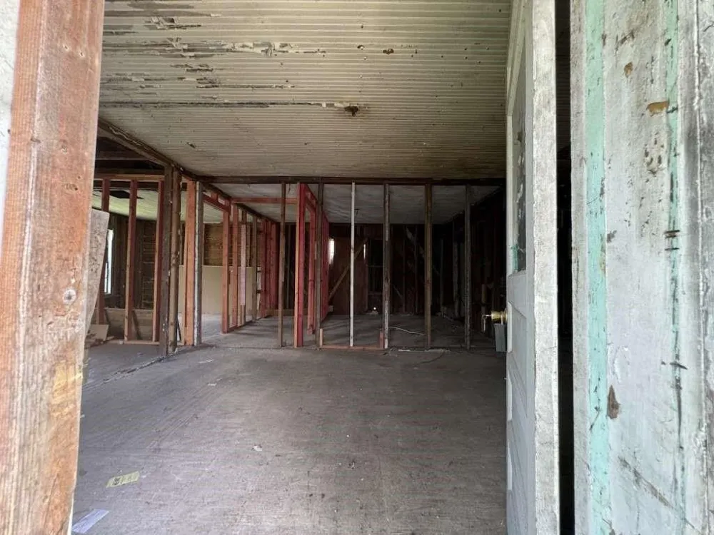 1443 Saenz San Antonio, TX 78214