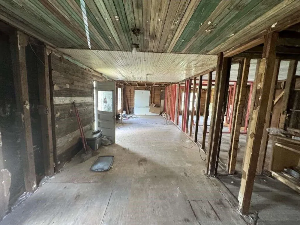 1443 Saenz San Antonio, TX 78214