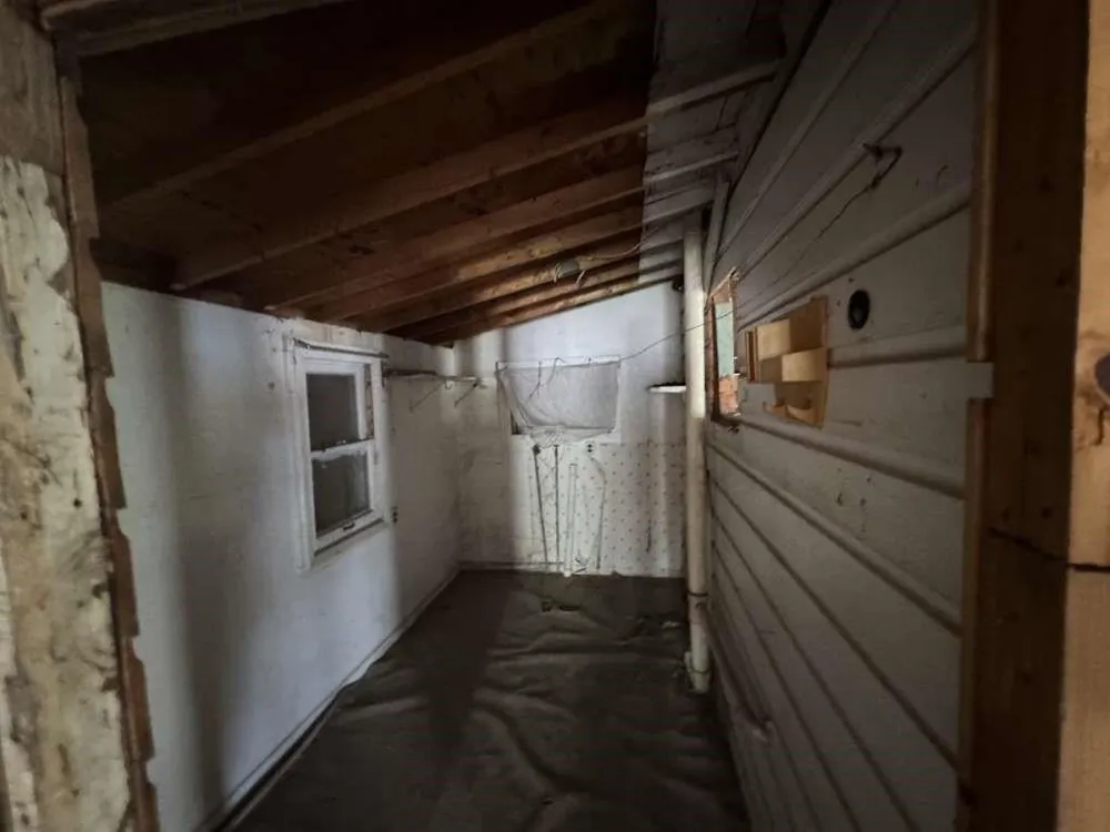 1443 Saenz San Antonio, TX 78214