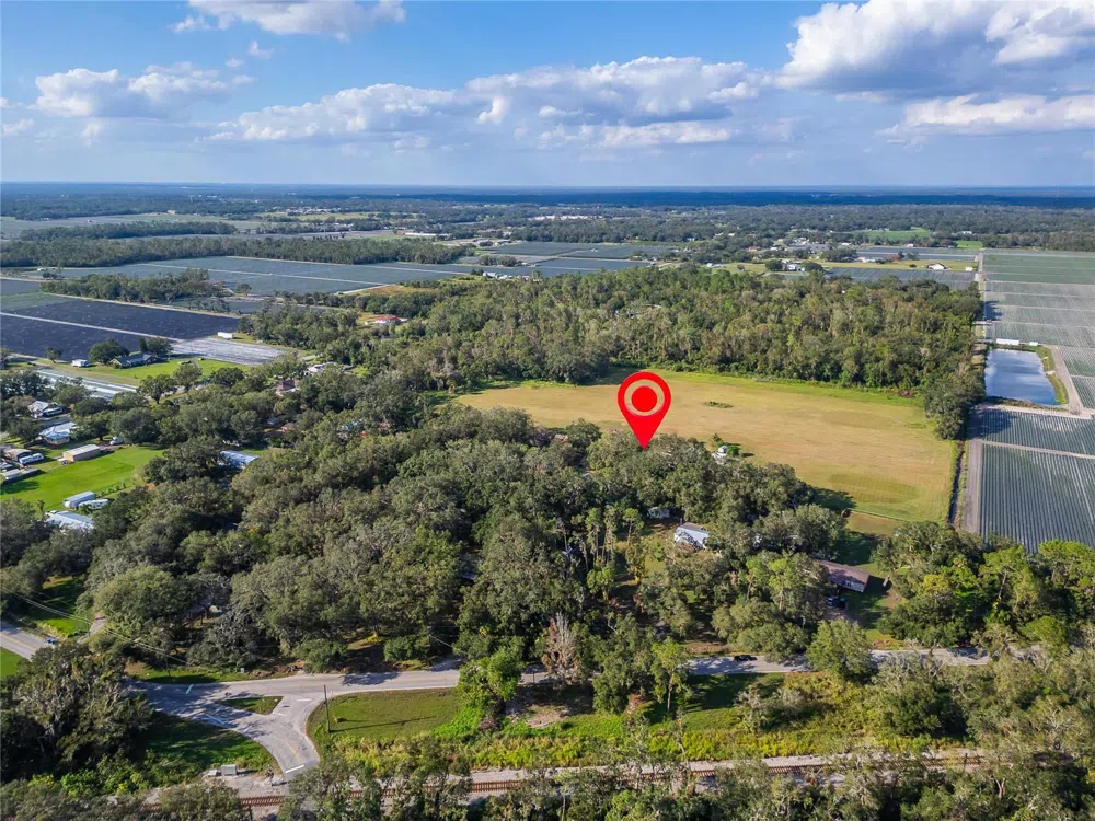 5020 SYDNEY ROAD Plant City, FL 33566