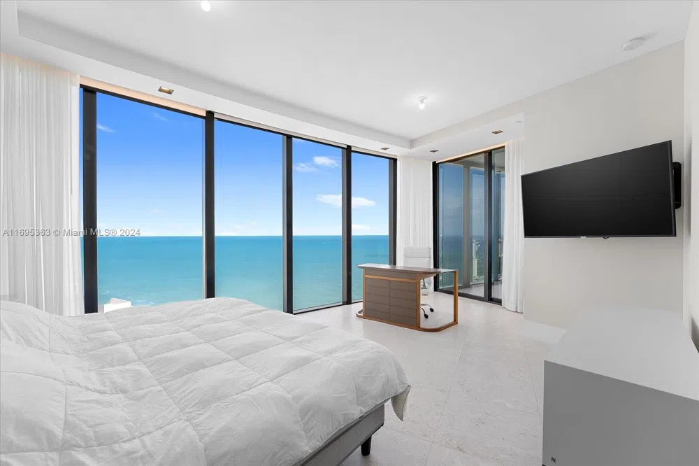 18555 Collins Ave #3405 Sunny Isles Beach, FL 33160