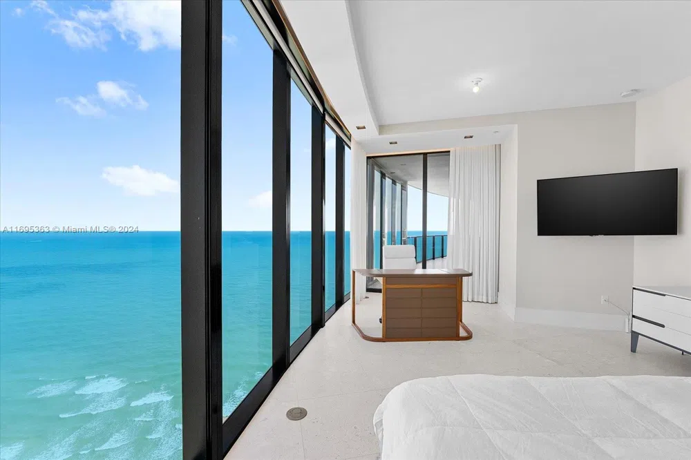 18555 Collins Ave #3405 Sunny Isles Beach, FL 33160