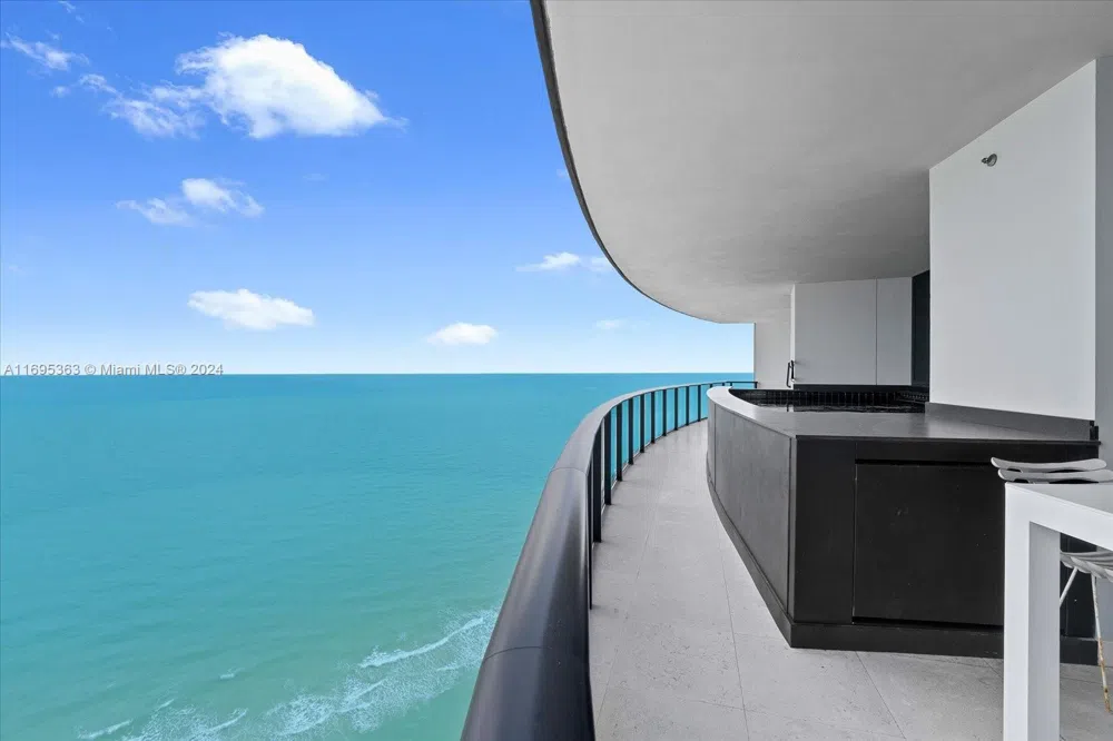 18555 Collins Ave #3405 Sunny Isles Beach, FL 33160
