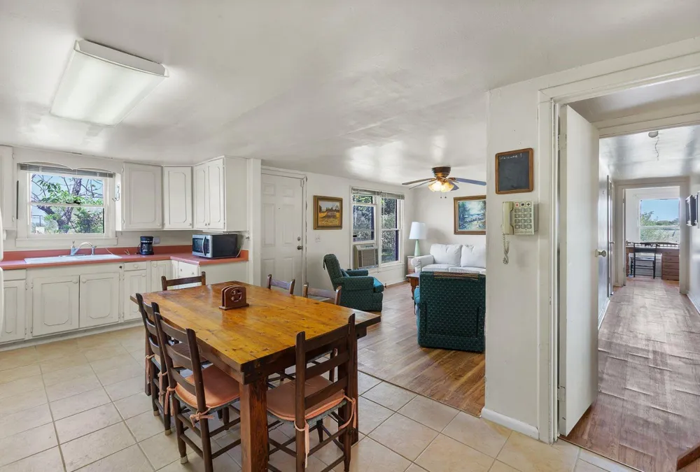 730 E Us Hwy 84 Goldthwaite, TX 76844