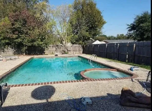 303 S 17th Street Nederland, TX 77627