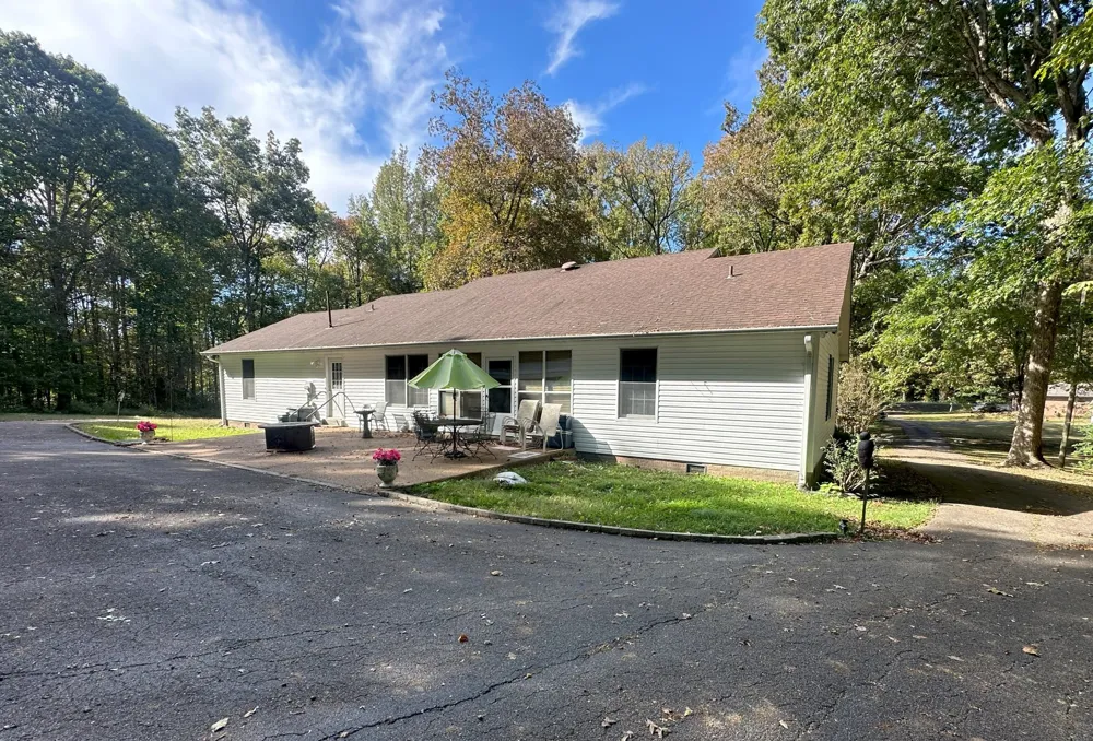 883 Crucifer Rd Huron, TN 38345