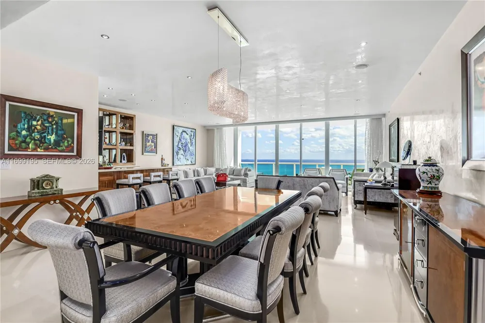 20155 NE 38th Ct #2903 Aventura, FL 33180