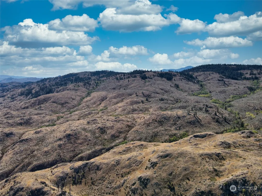 1640 Highway 7 Oroville, WA 98844