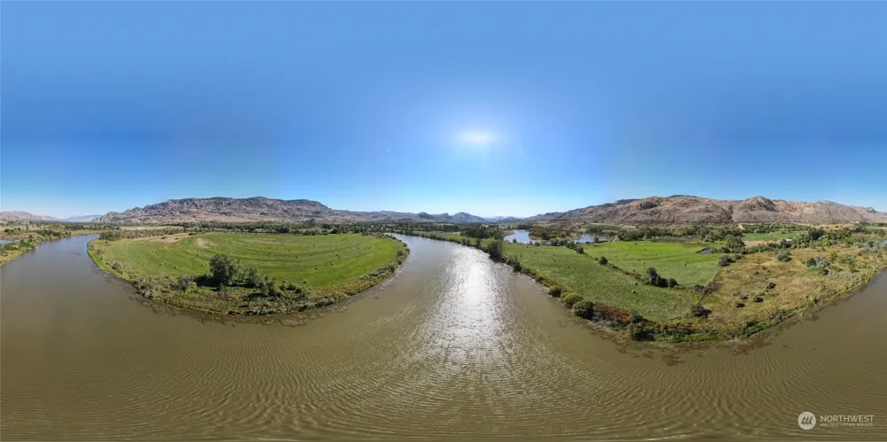 1640 Highway 7 Oroville, WA 98844