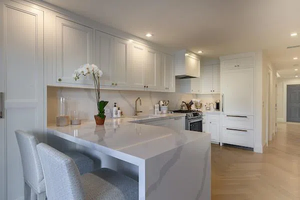 520 Hampton #18 Southampton, NY 11968