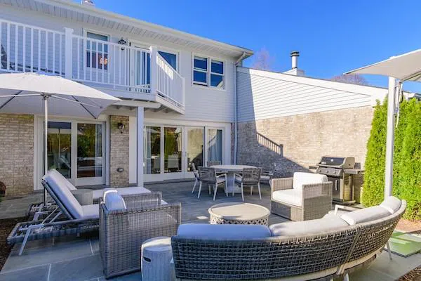 520 Hampton #18 Southampton, NY 11968