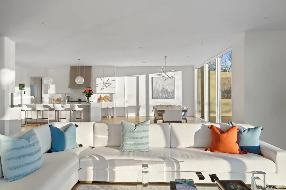 28 Kendalls Lane Southampton, NY 11968
