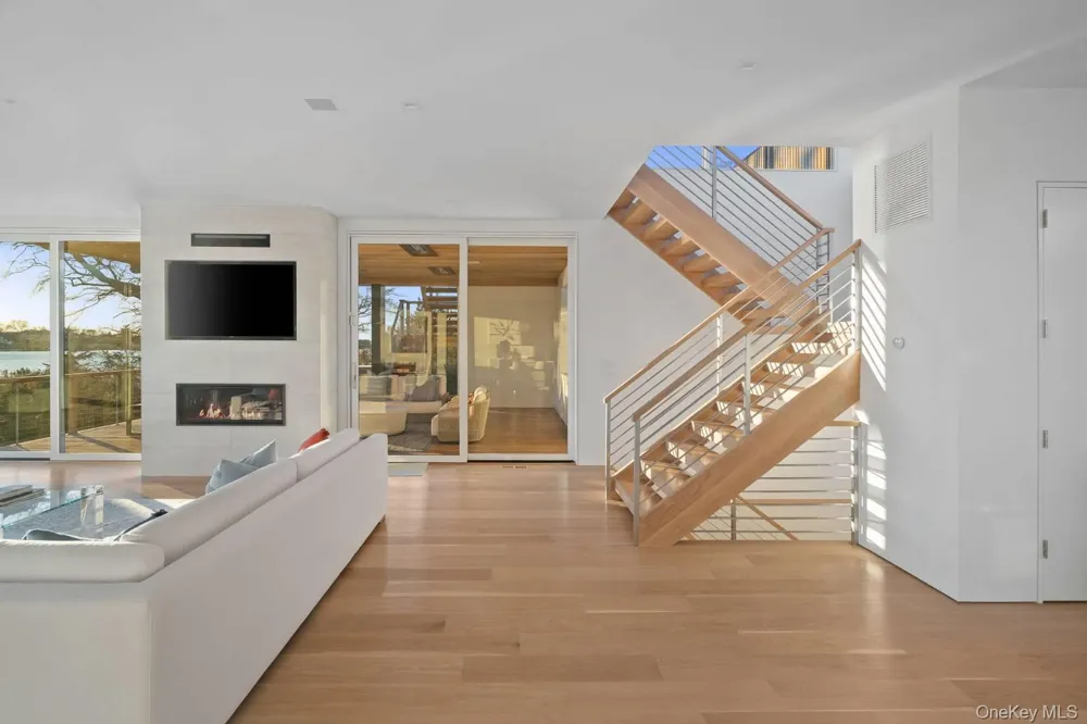 28 Kendalls Lane Southampton, NY 11968