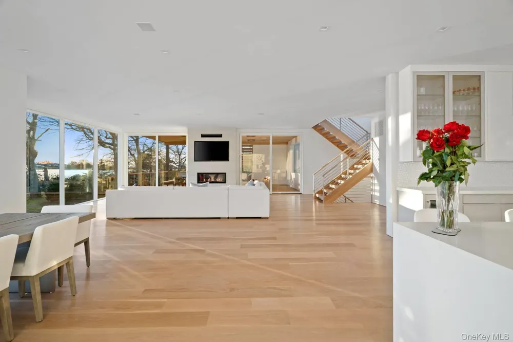 28 Kendalls Lane Southampton, NY 11968