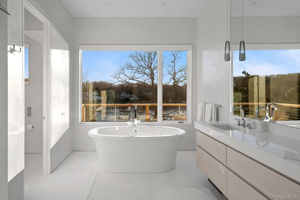 28 Kendalls Lane Southampton, NY 11968