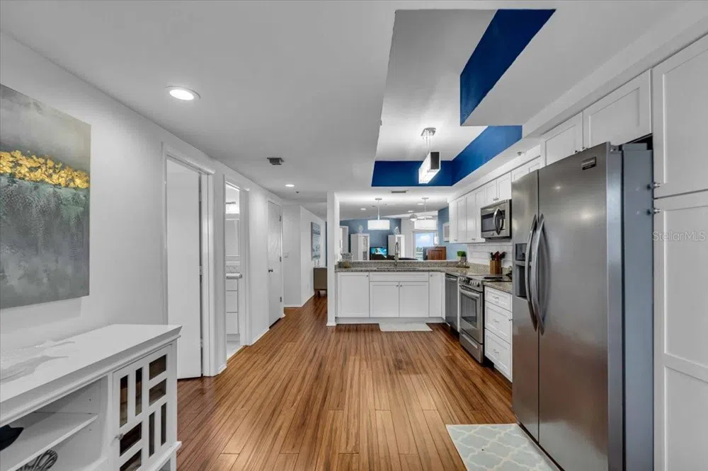 5621 GULF OF MEXICO DRIVE #102 Longboat Key, FL 34228