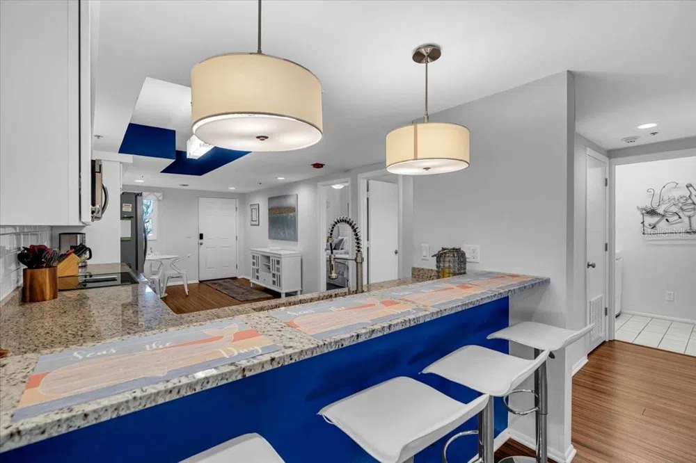 5621 GULF OF MEXICO DRIVE #102 Longboat Key, FL 34228