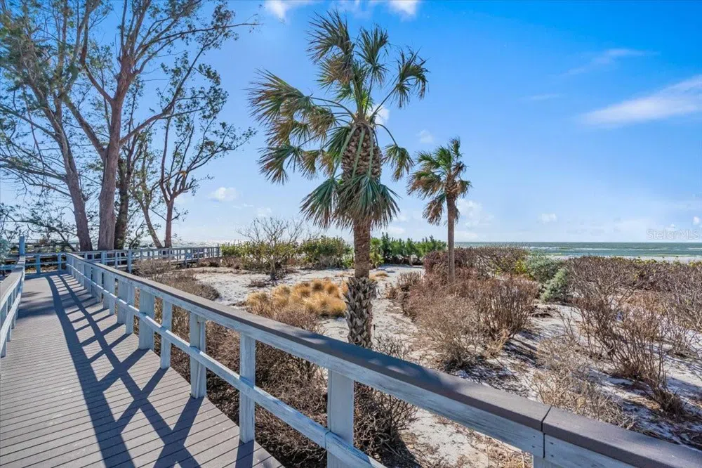 5621 GULF OF MEXICO DRIVE #102 Longboat Key, FL 34228