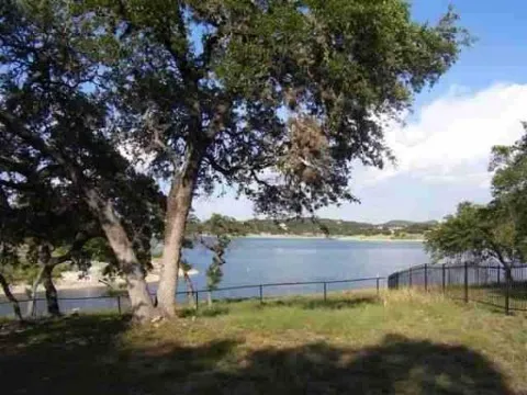 247 Oak Hideaway Drive