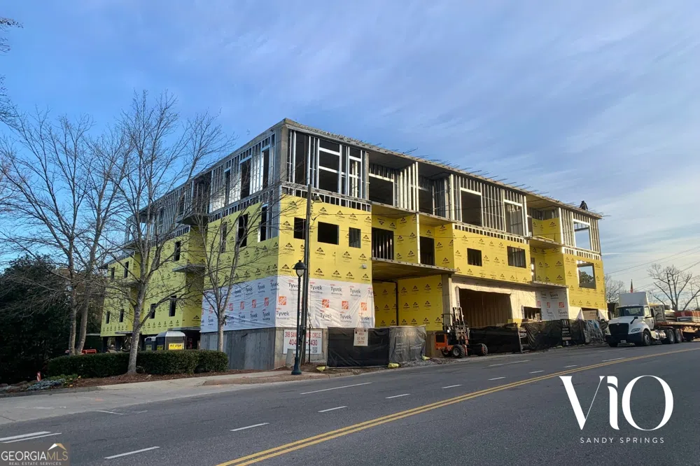 318 Sandy Springs CIR Atlanta, GA 30328