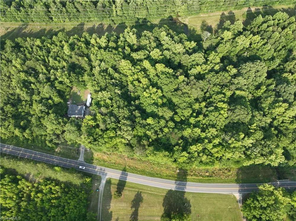 236, 246 Willowlake Road Greensboro, NC 27505