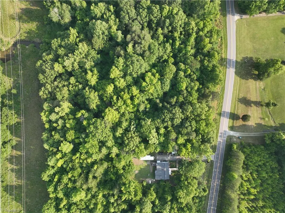 236, 246 Willowlake Road Greensboro, NC 27505