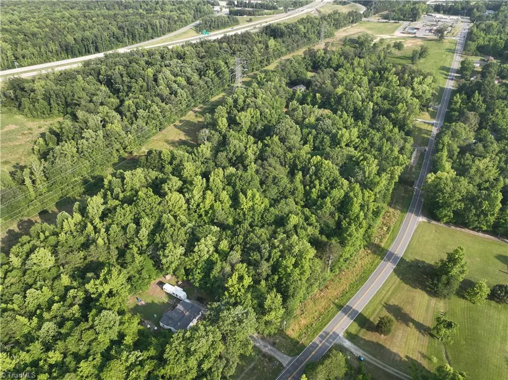 236, 246 Willowlake Road Greensboro, NC 27505