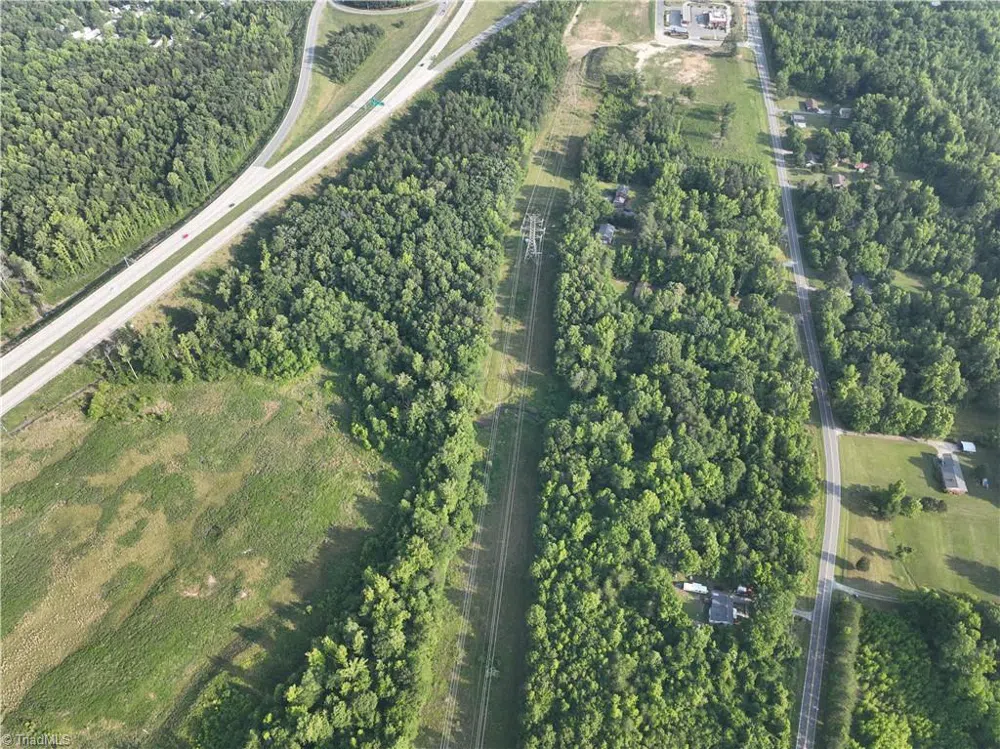 236, 246 Willowlake Road Greensboro, NC 27505