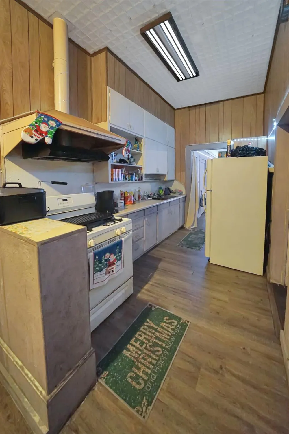 107 S Crockett Avenue Cameron, TX 76520
