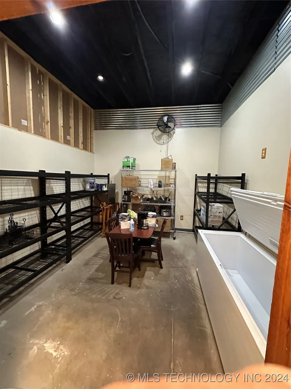 127 Main Street Wilburton, OK 74578